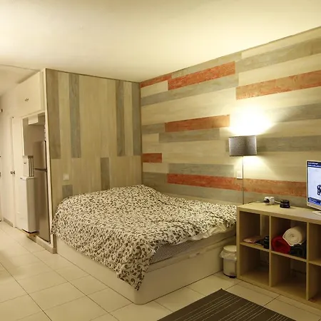 Anna & Pierre-noel Apartment. *